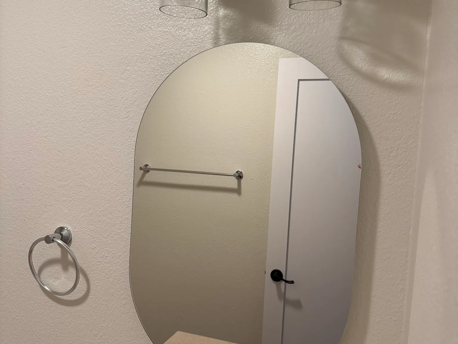 2 bed, 700 sqft, $2,000 — Photo 4