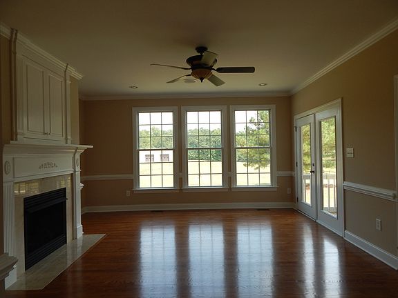 Living Rm