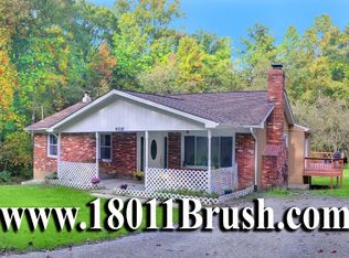 18011 Brush Ln, Triangle, VA 22172