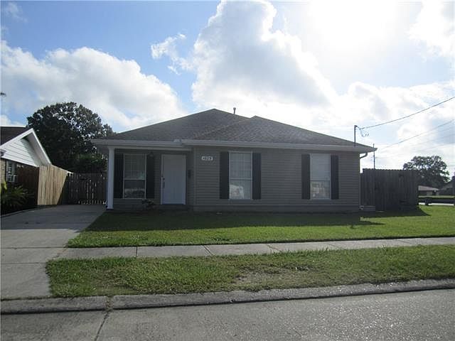 1st image of 1825 Bonnie Ann Dr