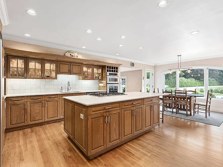 140 Ox Pasture Rd — Photo 14