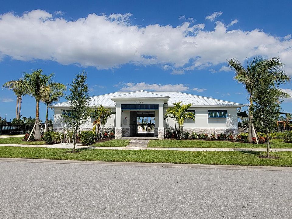 1st image of 11000 SW Pacini Way