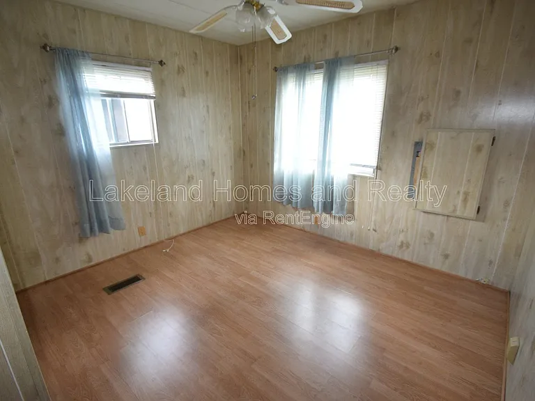 1567 Longbow Dr — Photo 11