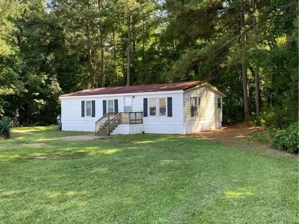 2291 Hb Lewis Rd, Clinton, NC 28328