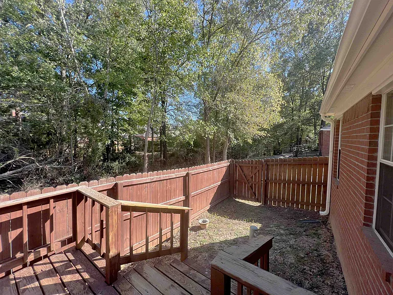 1168 Clear Creek Rd — Photo 16
