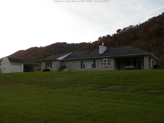 2nd image of 115 Maroney Ln