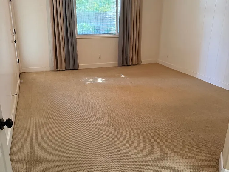 1832 N Vickie St — Photo 13