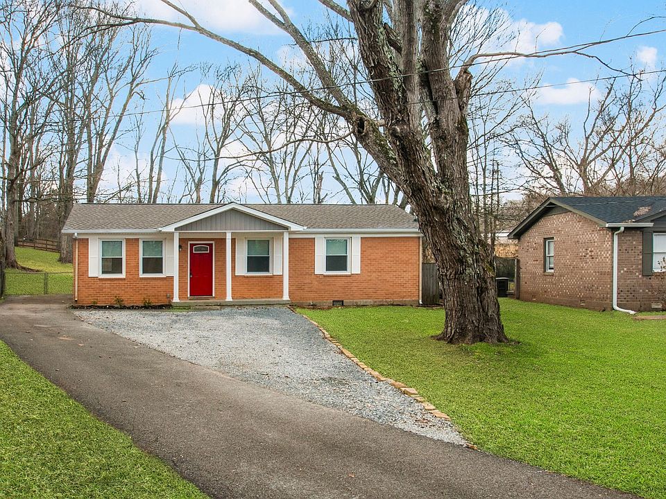 1st image of 118 Amber Lynn Cir