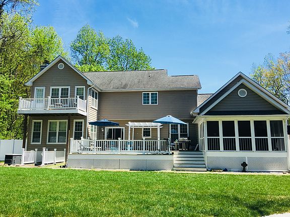 Expansive deck and yard