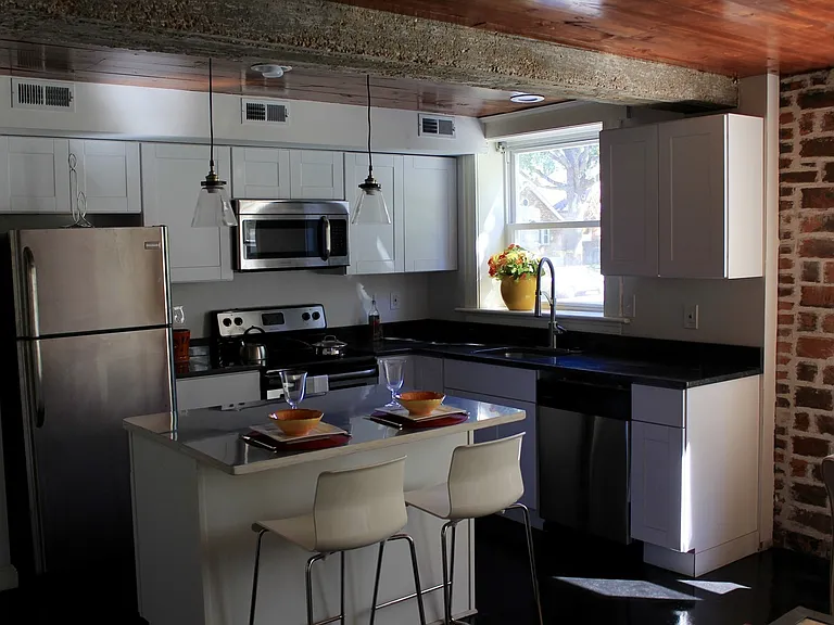 3535 Roger Pl — Photo 4