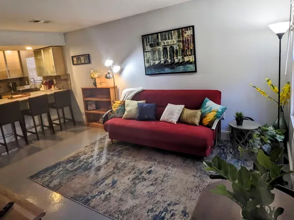 636 Chipley Ave APT 5, Charlotte, NC 28205