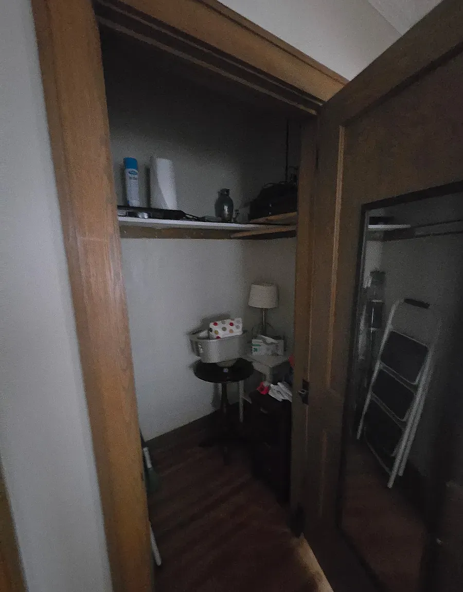 1 bed, 700 sqft, $1,300 — Photo 3