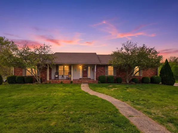 2 Stoney Brook Dr, Winchester, KY 40391