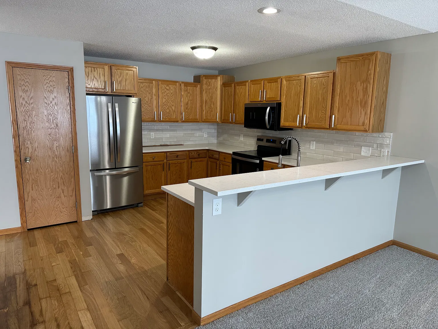 4 bed, 2300 sqft, $2,000 — Photo 1
