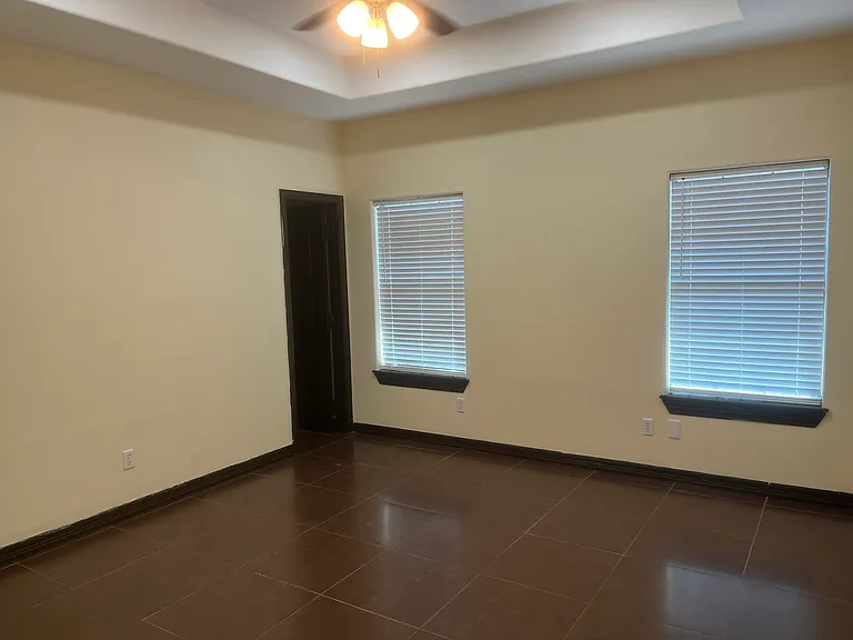 6718 Garden Woods Ave #A — Photo 5