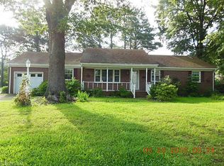 405 Bridgefield Blvd, Chesapeake, VA 23322