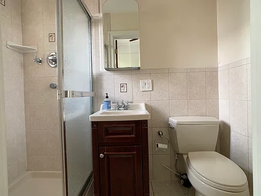 Rented by A P Realty Group NY LTD | media 17