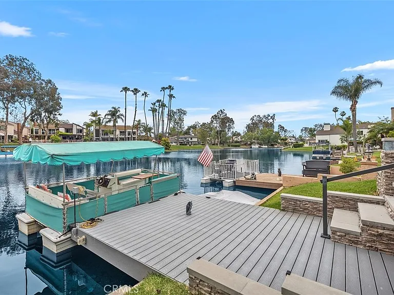 22516 Lake Forest Ln — Photo 32