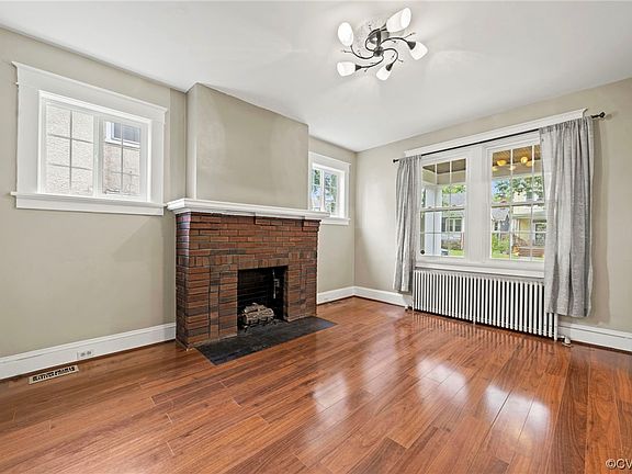 3rd image of 2815 Edgewood Ave