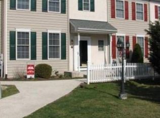 104 Mulberry Ct, Morgantown, PA 19543