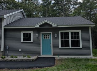 44 Papoose Dr, Biddeford, ME 04005