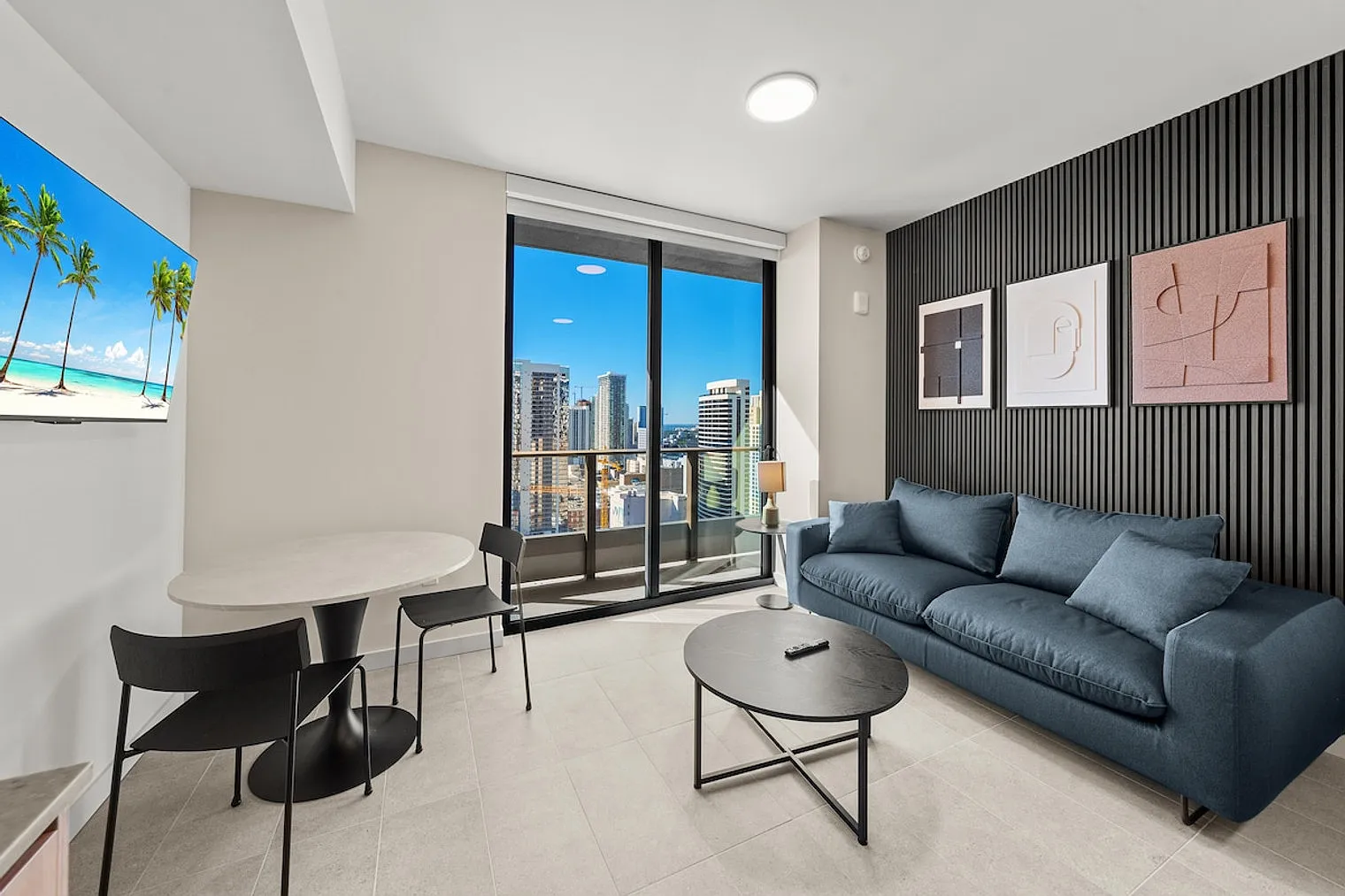Studio, 1.0 bath, 419 sqft, $4,032 — Photo 1