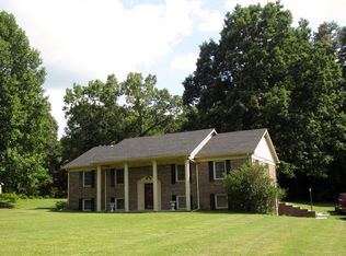 15 Lincoln Rd, Fayetteville, TN 37334