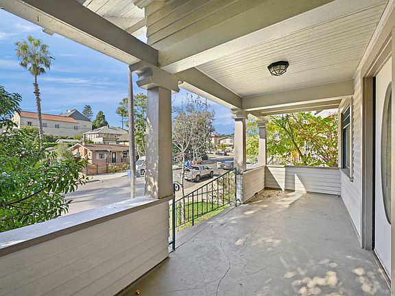 2nd image of 827 Glendale Ave