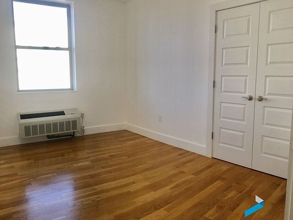 5th image of 9002 Queens Blvd APT 429
