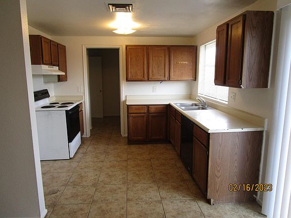 3rd image of 7142 W Avalon Dr
