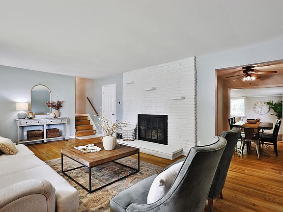 5th image of 750 Latham Ct