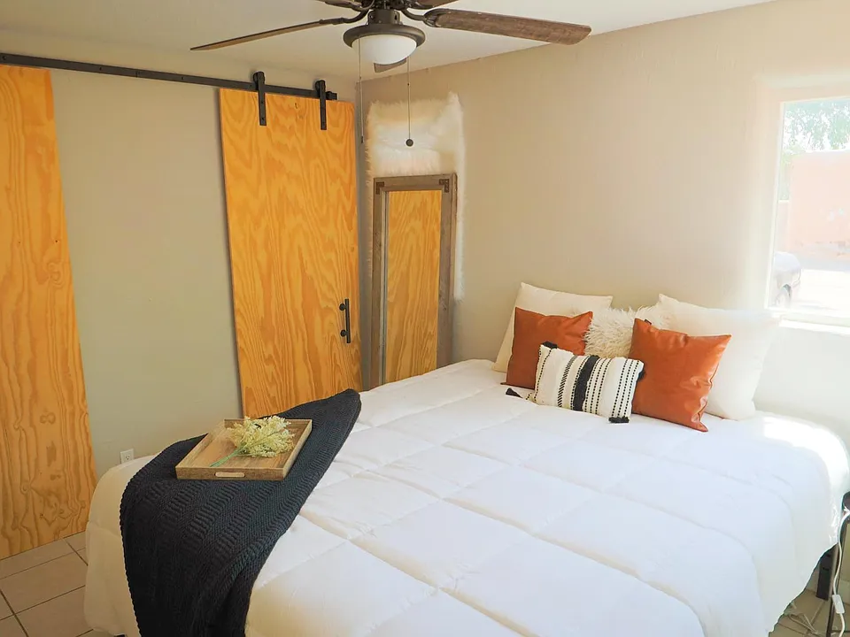 219 Girard Blvd SE #3