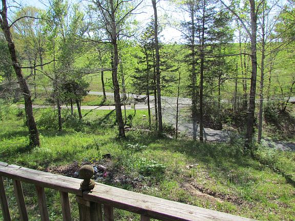 4th image of 1294 Creek Bend Dr