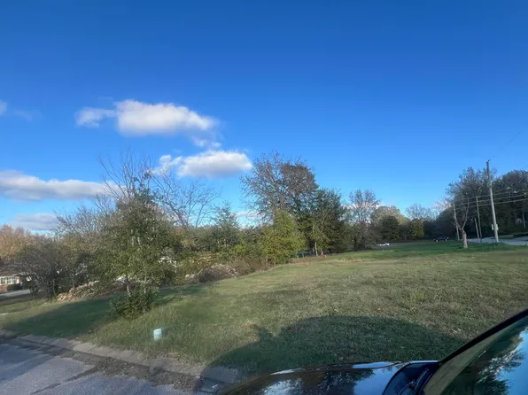 8064 Thorne Rd, Bartlett, TN 38002