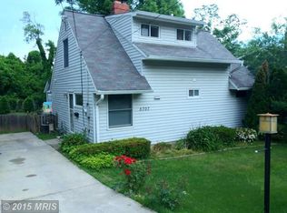 5707 Crawford Dr, Rockville, MD 20851
