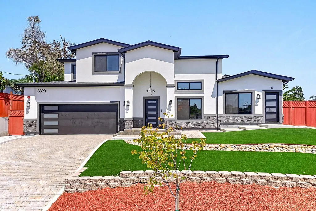 4 bed, 2300 sqft, $6,777 — Photo 1