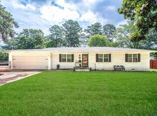 31 Rambling Rd, Longview, TX 75604