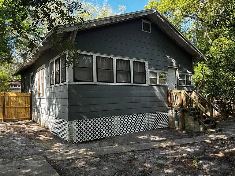 537 Alder St — Photo 15