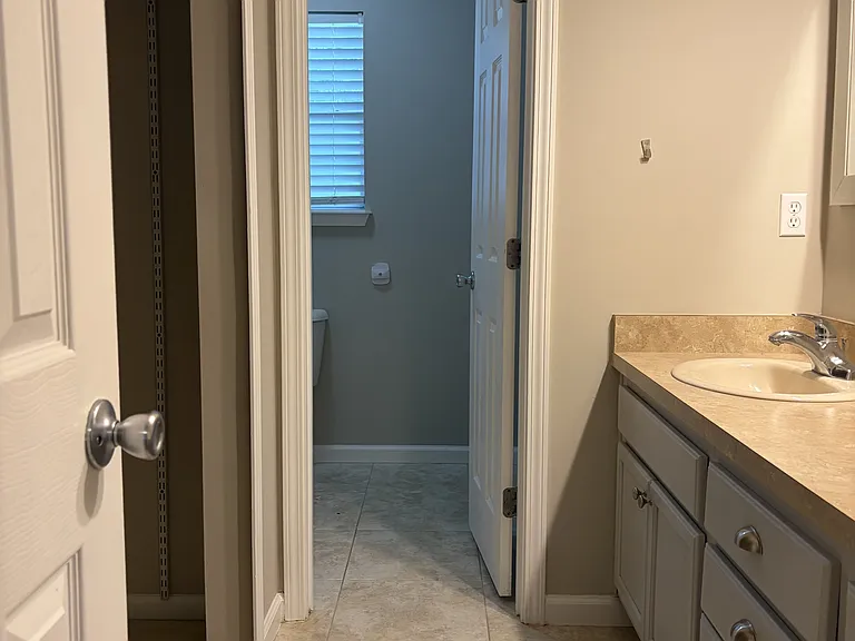 4957 Verdis St — Photo 3