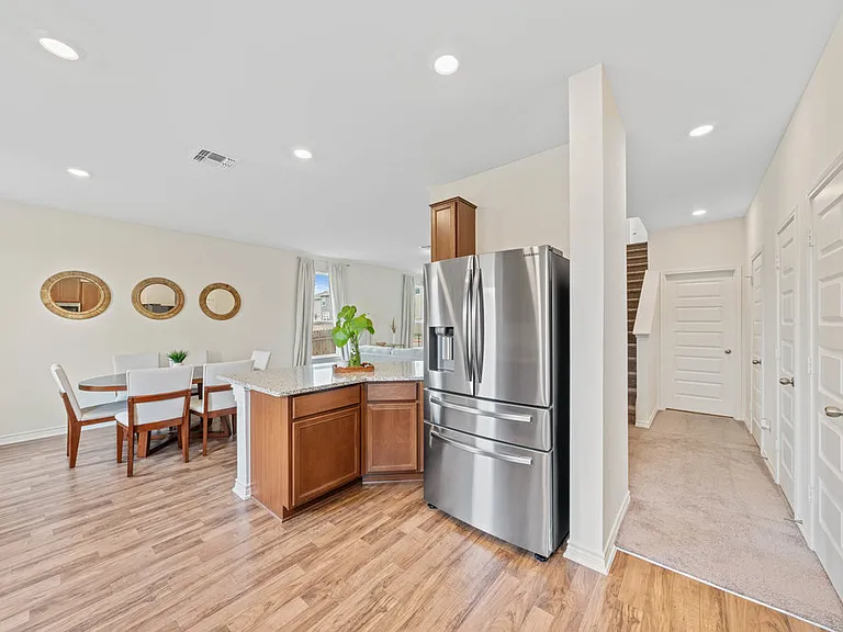 10643 W Military Dr #33 — Photo 13