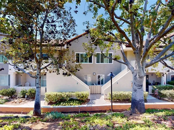 24424 Leonard Tree Ln Unit 203, Santa Clarita, CA 91321