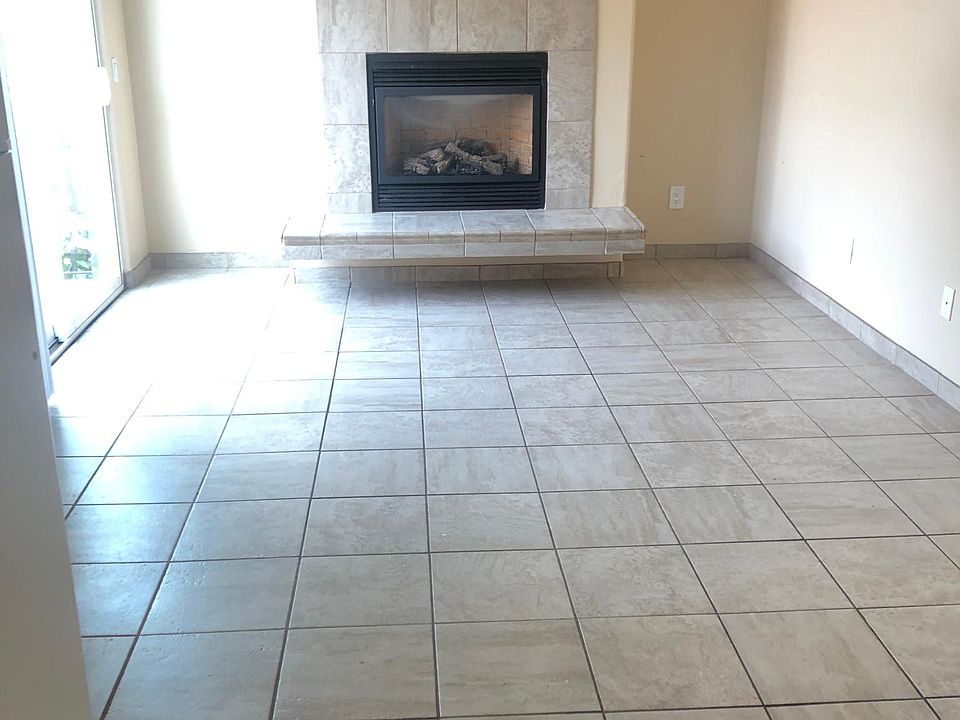 1st image of 414 Larkin St #12