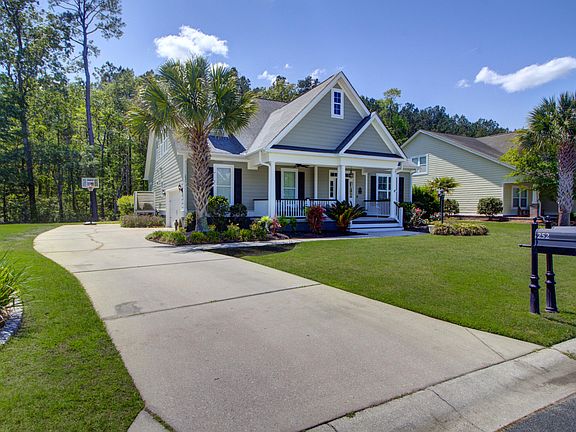 4th image of 252 Silver Cypress Cir