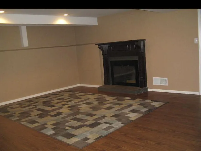 Dellwood Rd — Photo 1