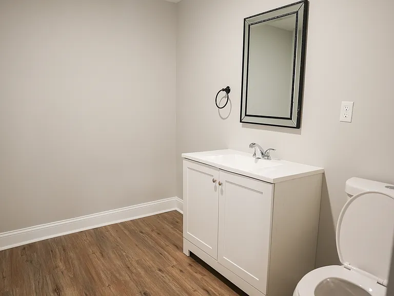 418 Freeman St — Photo 7