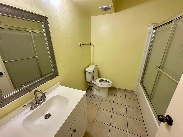 9307 Barrowhollow Dr — Photo 11