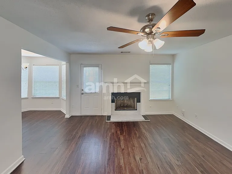 1864 Tulip Petal Rd — Photo 6