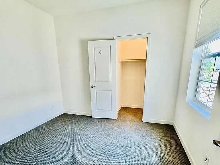 2028 Avenida Andanza — Photo 23