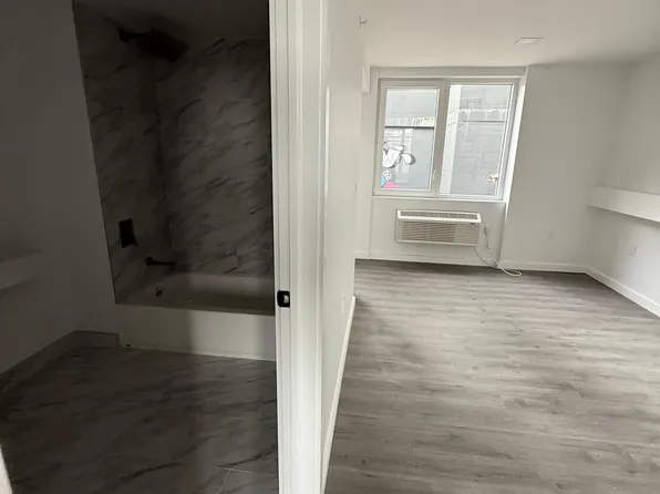 170 Marcy Avenue image 15 of 23