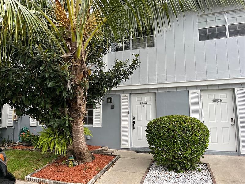 1st image of 1809 SW 81st Ave